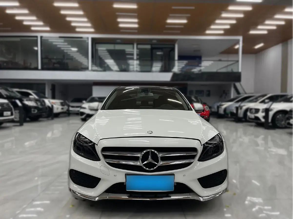 2015 Mercedes-Benz C Class 2.0T 184HP L4 7AT