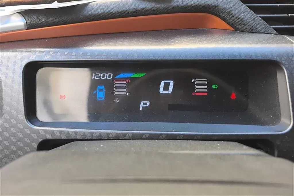 2017 Geely Vision X1 1.3L 88HP L4 4AT,autocango,china used car exporter,china ev exporter,chinese used car exporter,chinese used ev exporter