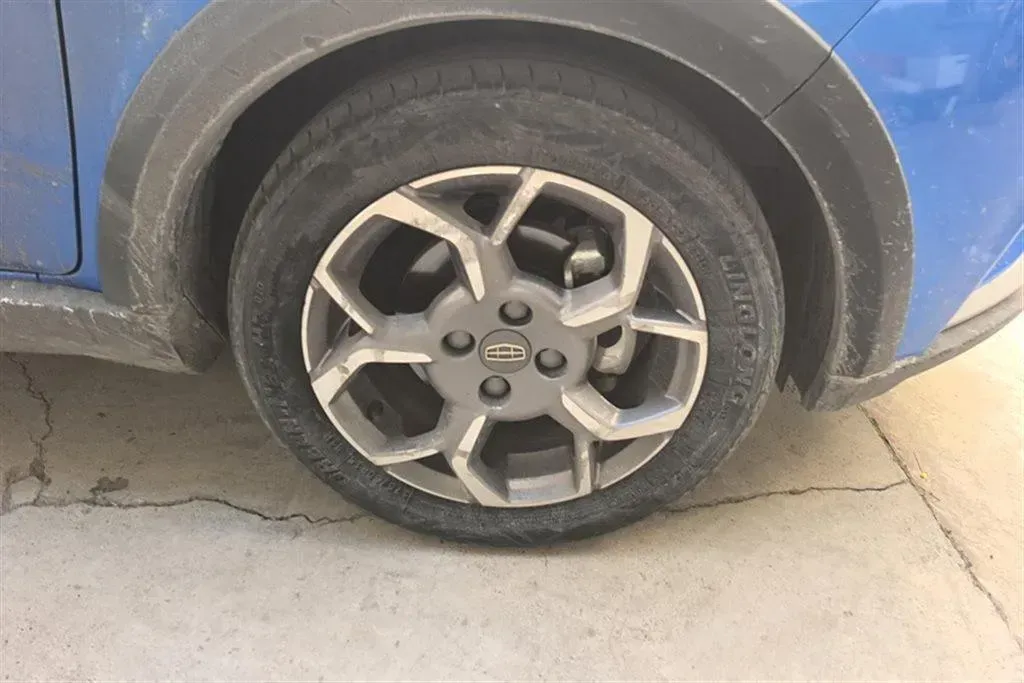 2017 Geely Vision X1 1.3L 88HP L4 4AT,autocango,china used car exporter,china ev exporter,chinese used car exporter,chinese used ev exporter