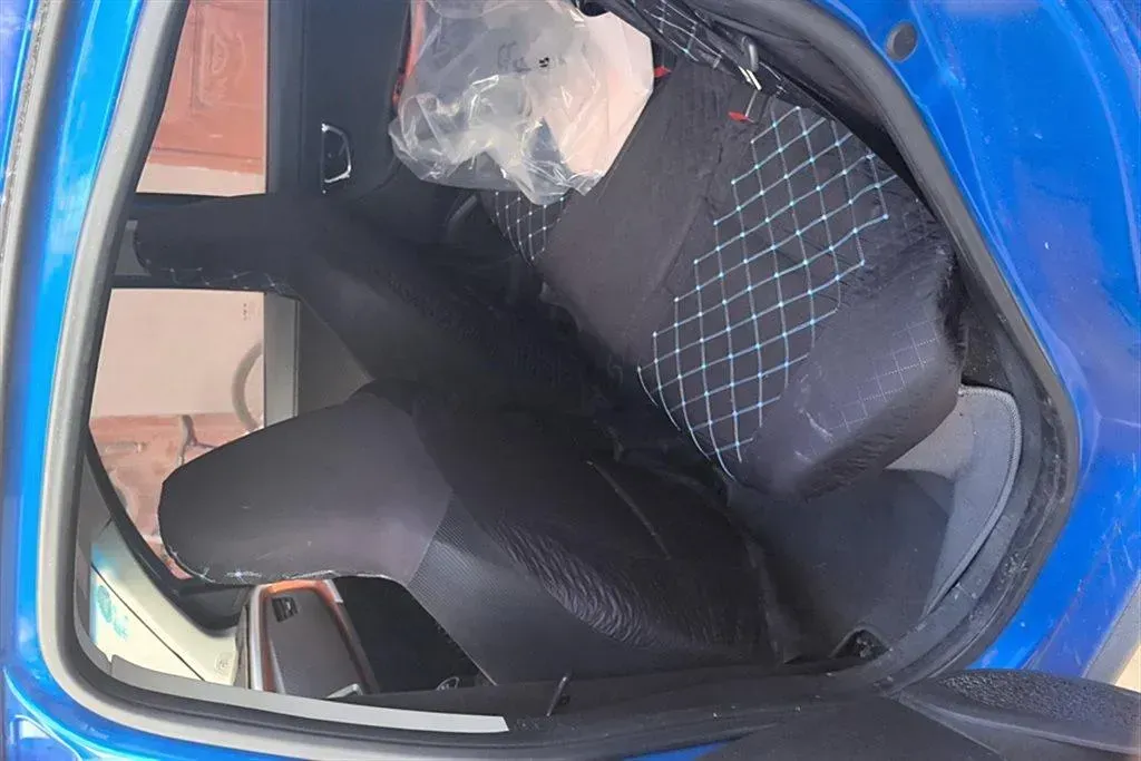 2017 Geely Vision X1 1.3L 88HP L4 4AT,autocango,china used car exporter,china ev exporter,chinese used car exporter,chinese used ev exporter