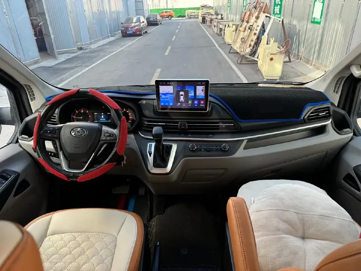 2021 MAXUS V90 RV 2.0T 148HP L4 6AT,autocango,china used car exporter,china ev exporter,chinese used car exporter,chinese used ev exporter