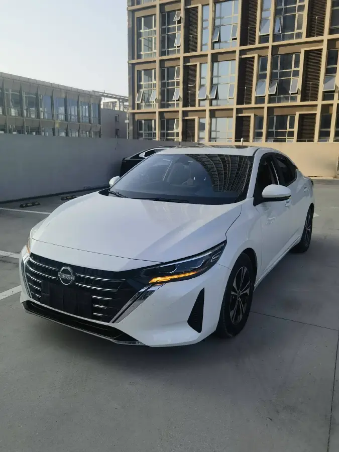 2023 Nissan Sylphy 1.6L 135HP L4 CVT