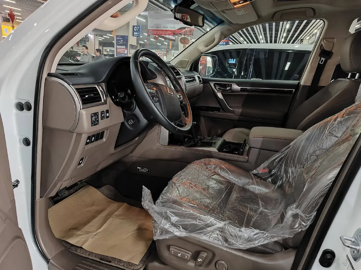 2015 Lexus GX 4.0L 275HP V6 5AT,autocango,china used car exporter,china ev exporter,chinese used car exporter,chinese used ev exporter