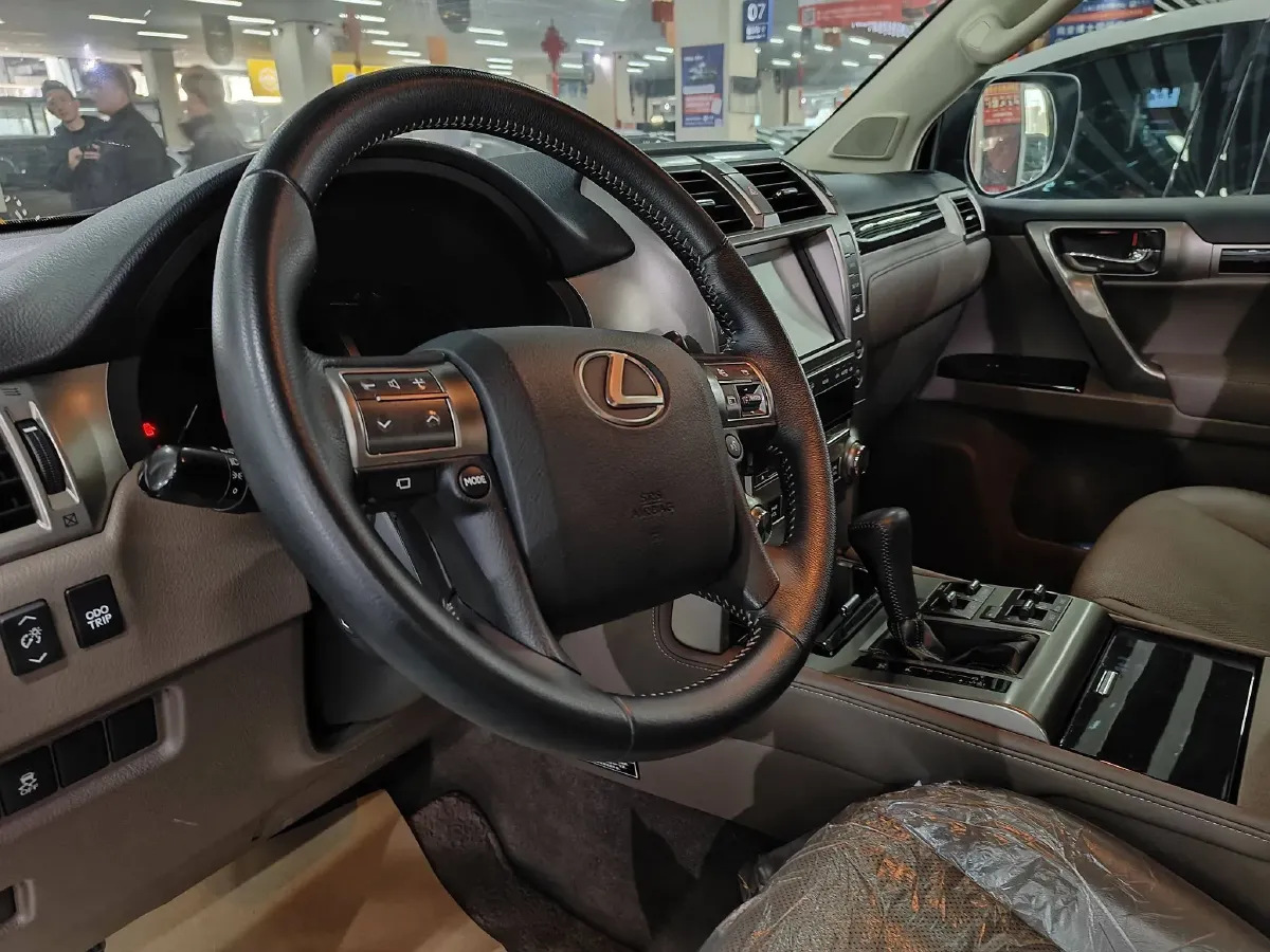 2015 Lexus GX 4.0L 275HP V6 5AT,autocango,china used car exporter,china ev exporter,chinese used car exporter,chinese used ev exporter