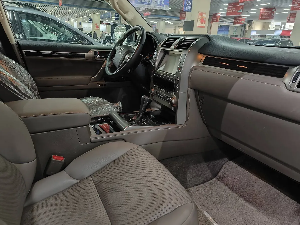 2015 Lexus GX 4.0L 275HP V6 5AT,autocango,china used car exporter,china ev exporter,chinese used car exporter,chinese used ev exporter