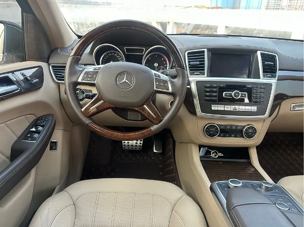 2011 Brabus S Class 3.5L 299HP V6 7AT Hybrid,autocango,china used car exporter,china ev exporter,chinese used car exporter,chinese used ev exporter