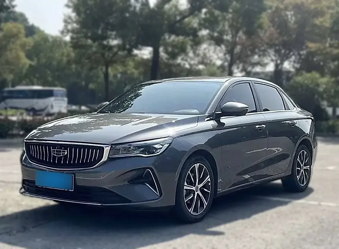 2022 Geely Emgrand 1.5L 114HP L4 CVT