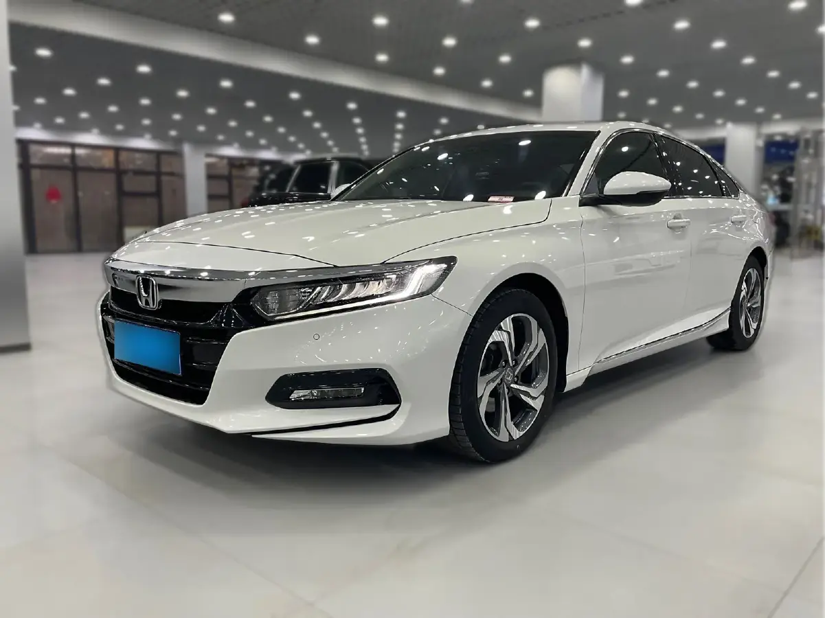2018 Honda Accord 1.5T 194HP L4 CVT