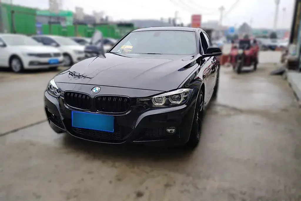 2018 BMW 3 Series 2.0T 184HP L4 8AT