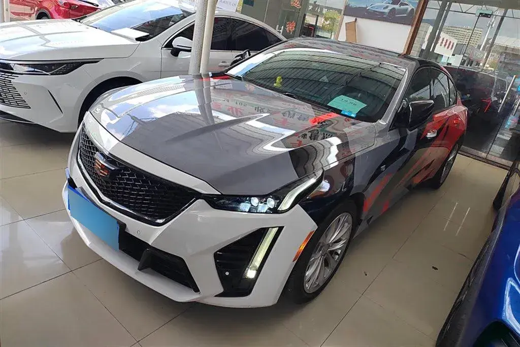 2020 Cadillac CT5 2.0T 241HP L4 10AT