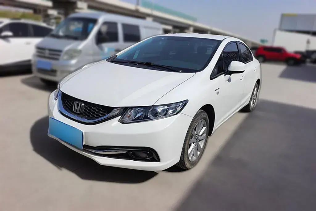 2014 Honda Civic 1.8L 141HP L4 5AT