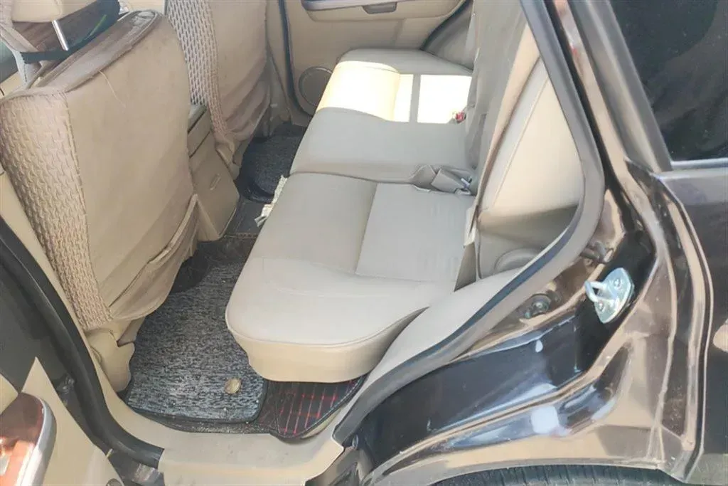 2012 Suzuki Grand Vitara 2.4L 166HP L4 4AT,autocango,china used car exporter,china ev exporter,chinese used car exporter,chinese used ev exporter