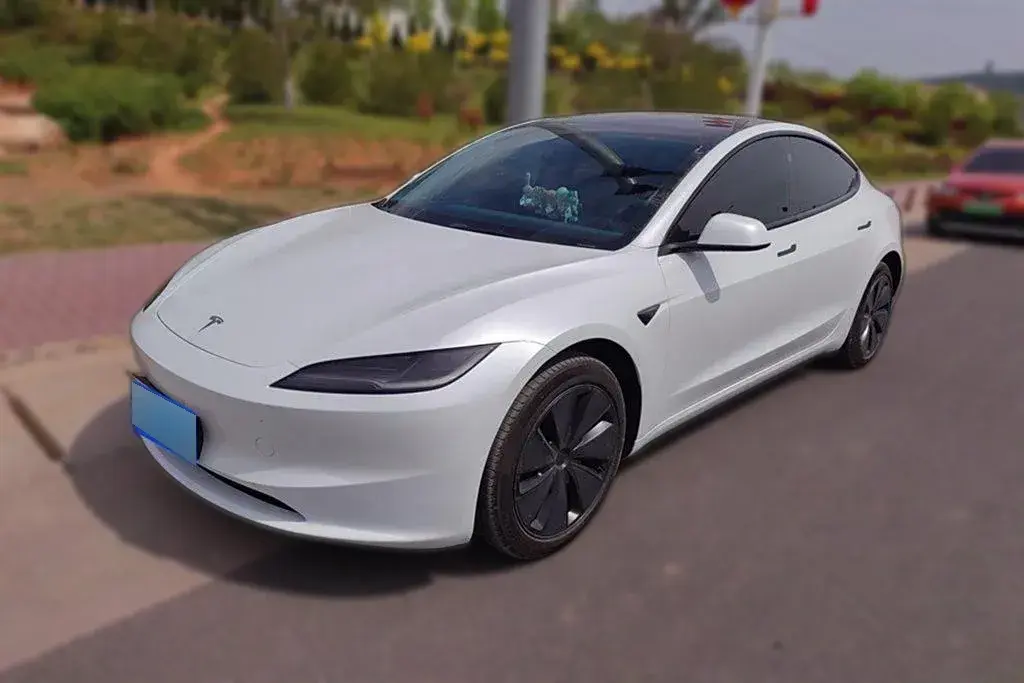 2023 Tesla Model 3 BEV 78.4KWH