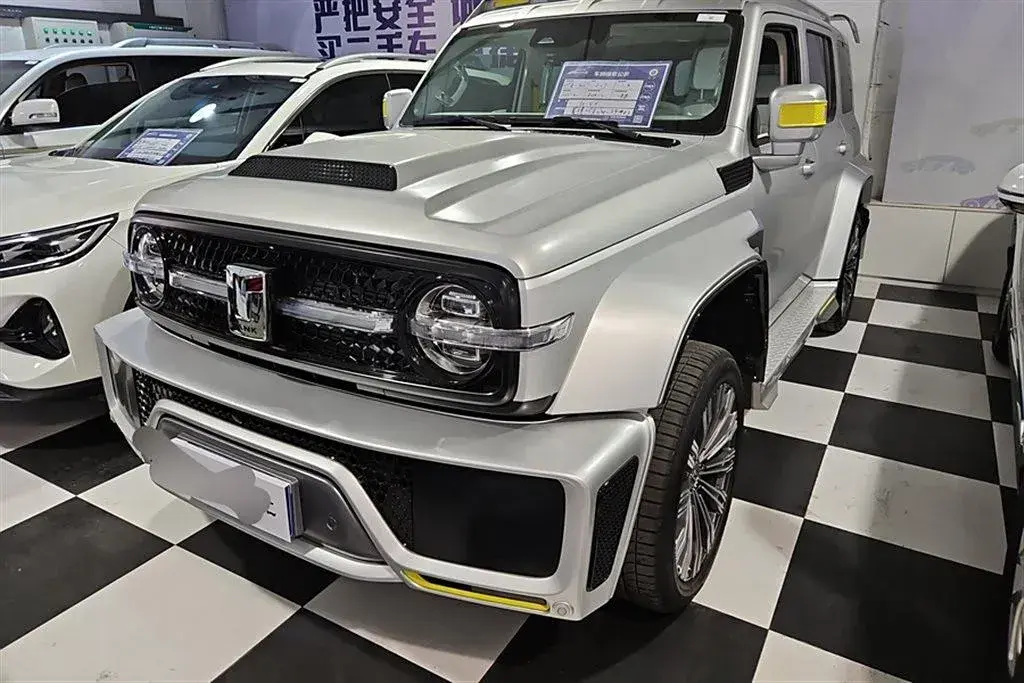 2021 Cyberspace 300 2.0T 227HP L4 8AT