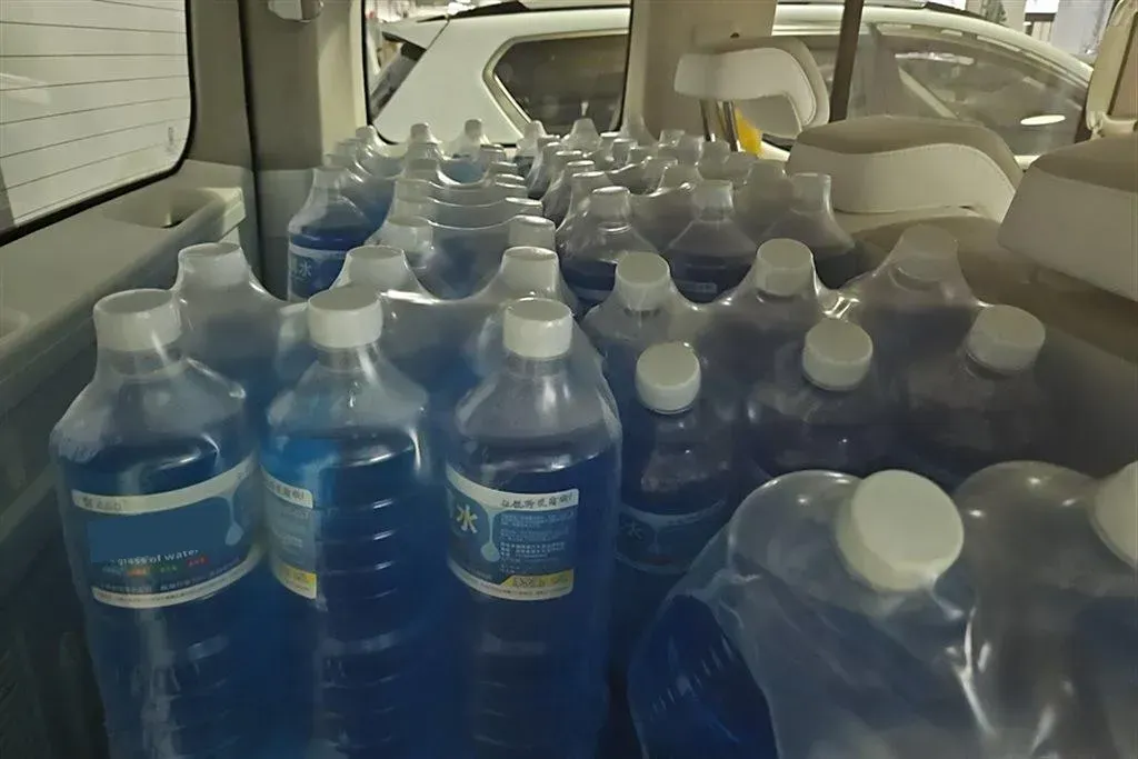 2021 Cyberspace 300 2.0T 227HP L4 8AT,autocango,china used car exporter,china ev exporter,chinese used car exporter,chinese used ev exporter