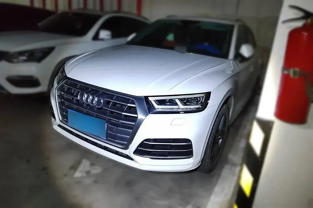 2018 Audi Q5L 2.0T 252HP L4 7DCT