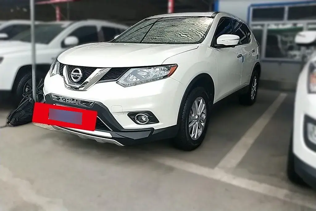 2014 Nissan X-Trail 2.0L 150HP L4 CVT