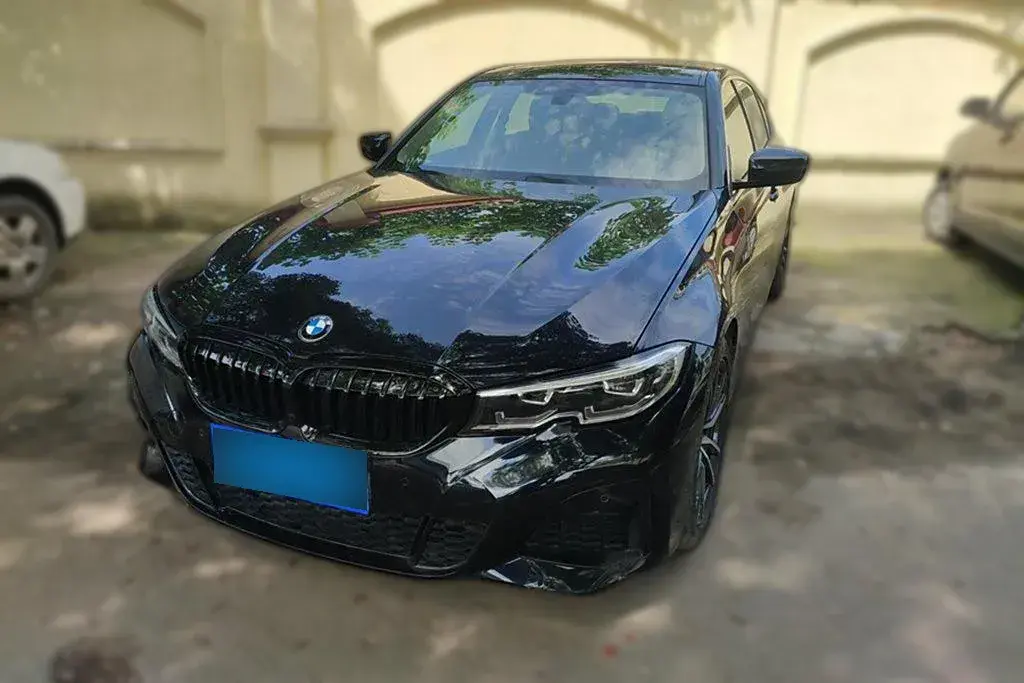 2021 BMW 3 Series 2.0T 156HP L4 8AT