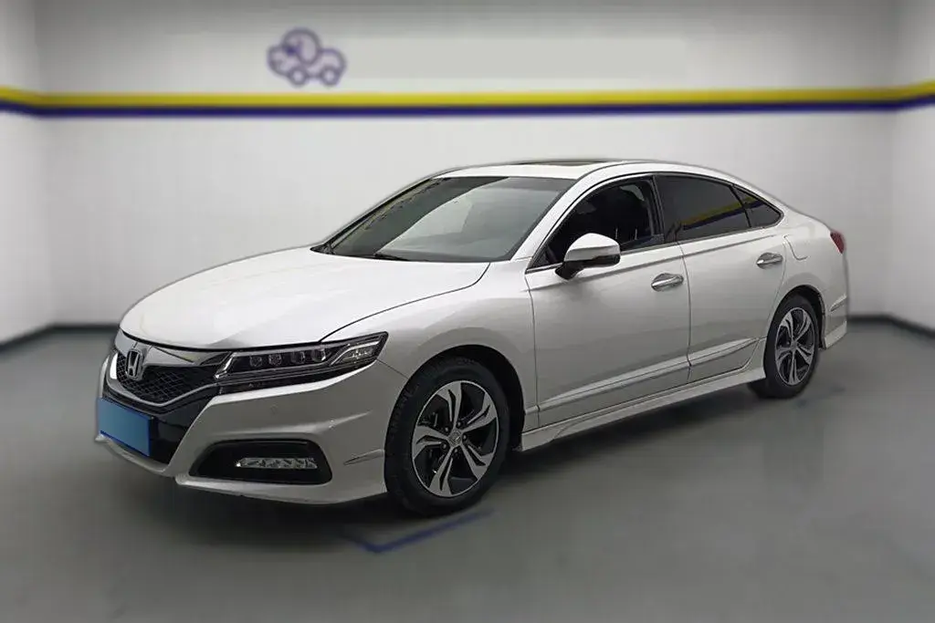 2017 Honda Spirior 2.4L 208HP L4 8DCT