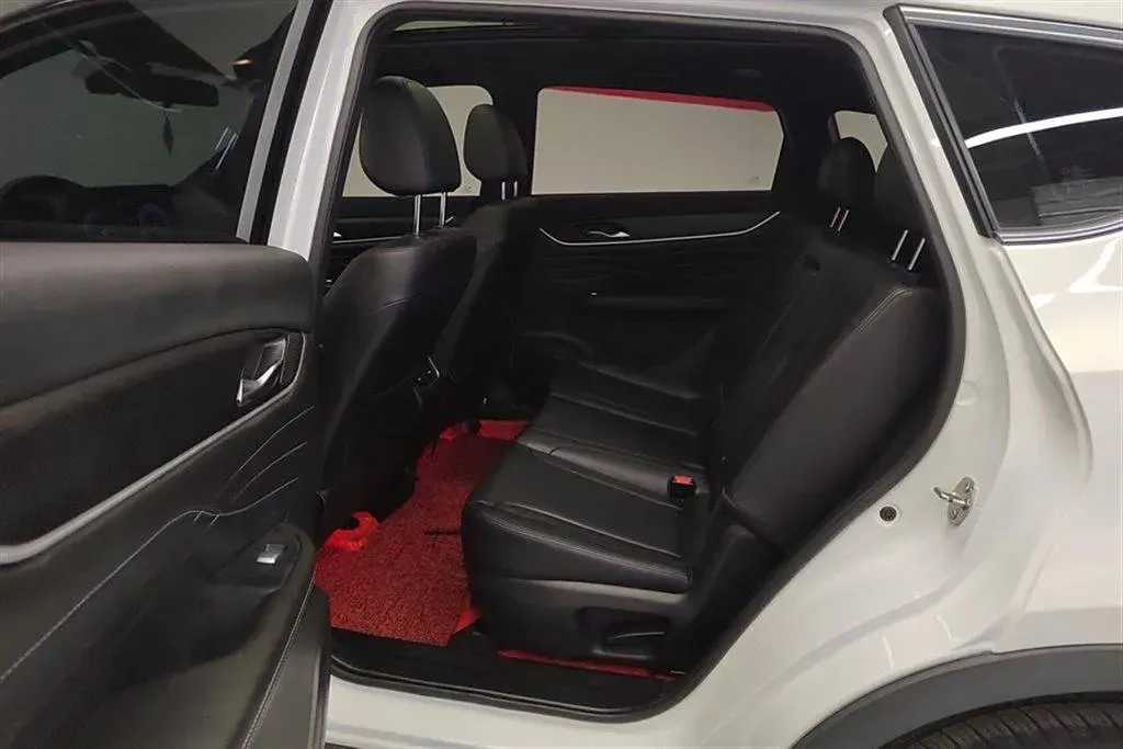 2020 DongFeng Fengon Fengon 580 Pro 1.5T 180HP L4 CVT,autocango,china used car exporter,china ev exporter,chinese used car exporter,chinese used ev exporter