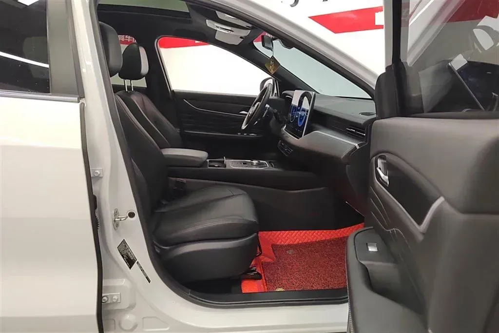 2020 DongFeng Fengon Fengon 580 Pro 1.5T 180HP L4 CVT,autocango,china used car exporter,china ev exporter,chinese used car exporter,chinese used ev exporter