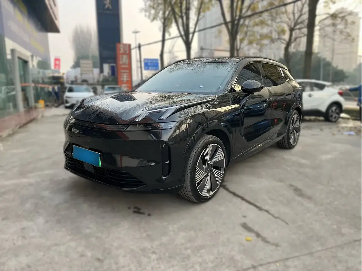 2023 LYNK&CO 08 New Energy 1.5T 163HP L4 3DHT PHEV 39.6KWH