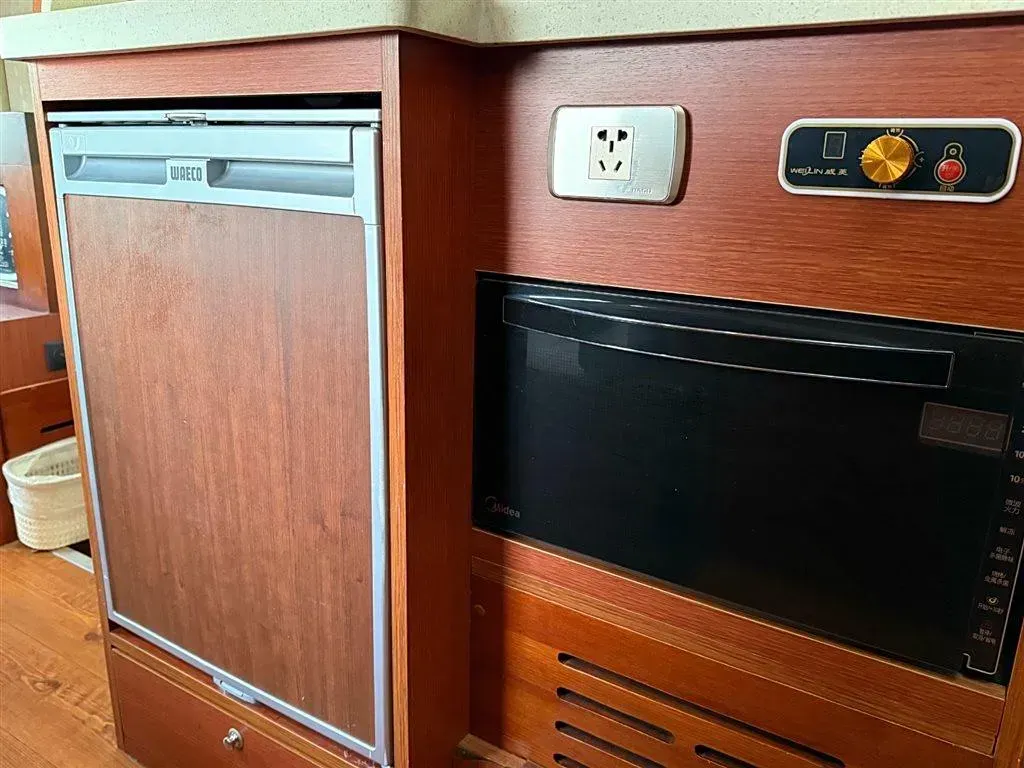 2016 Iveco BaoDi 3.0T 146HP L4 6MT,autocango,china used car exporter,china ev exporter,chinese used car exporter,chinese used ev exporter