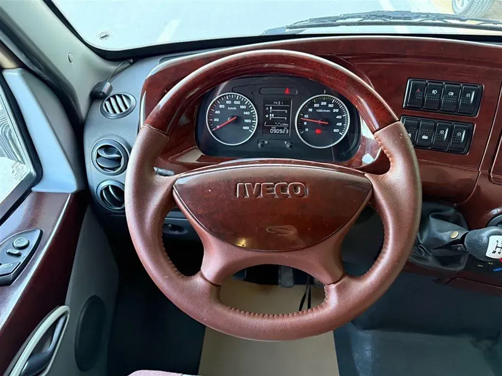 2016 Iveco BaoDi 3.0T 146HP L4 6MT,autocango,china used car exporter,china ev exporter,chinese used car exporter,chinese used ev exporter