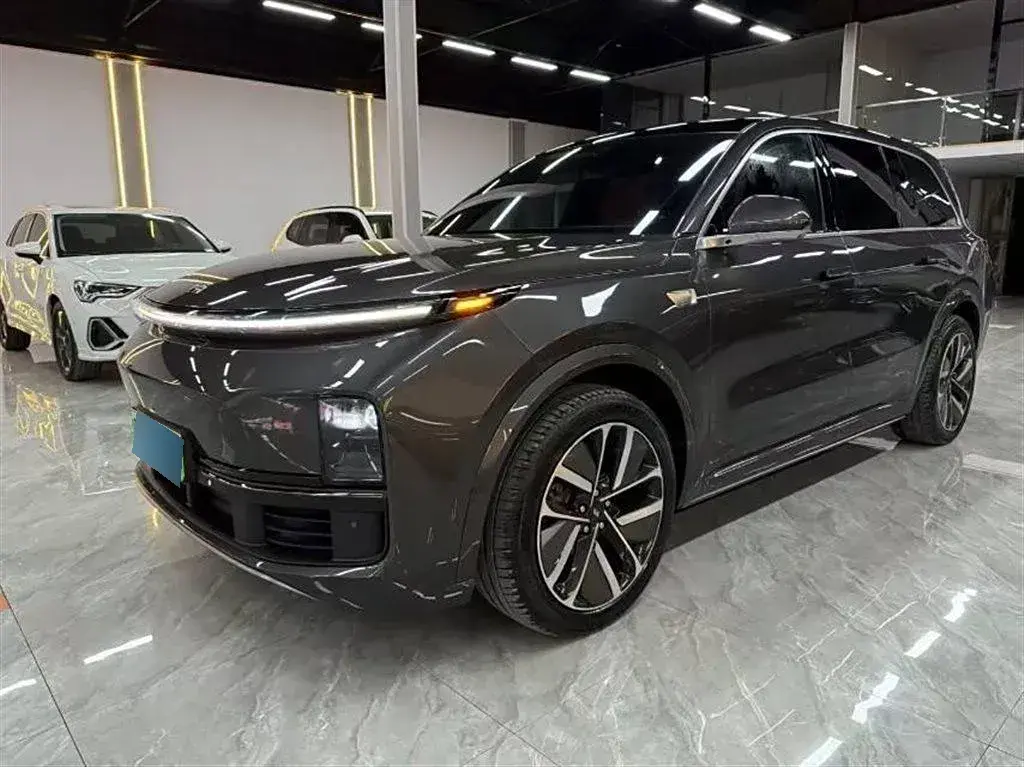 2023 Li L9 Range Extended 154HP REEV 42.6KWH