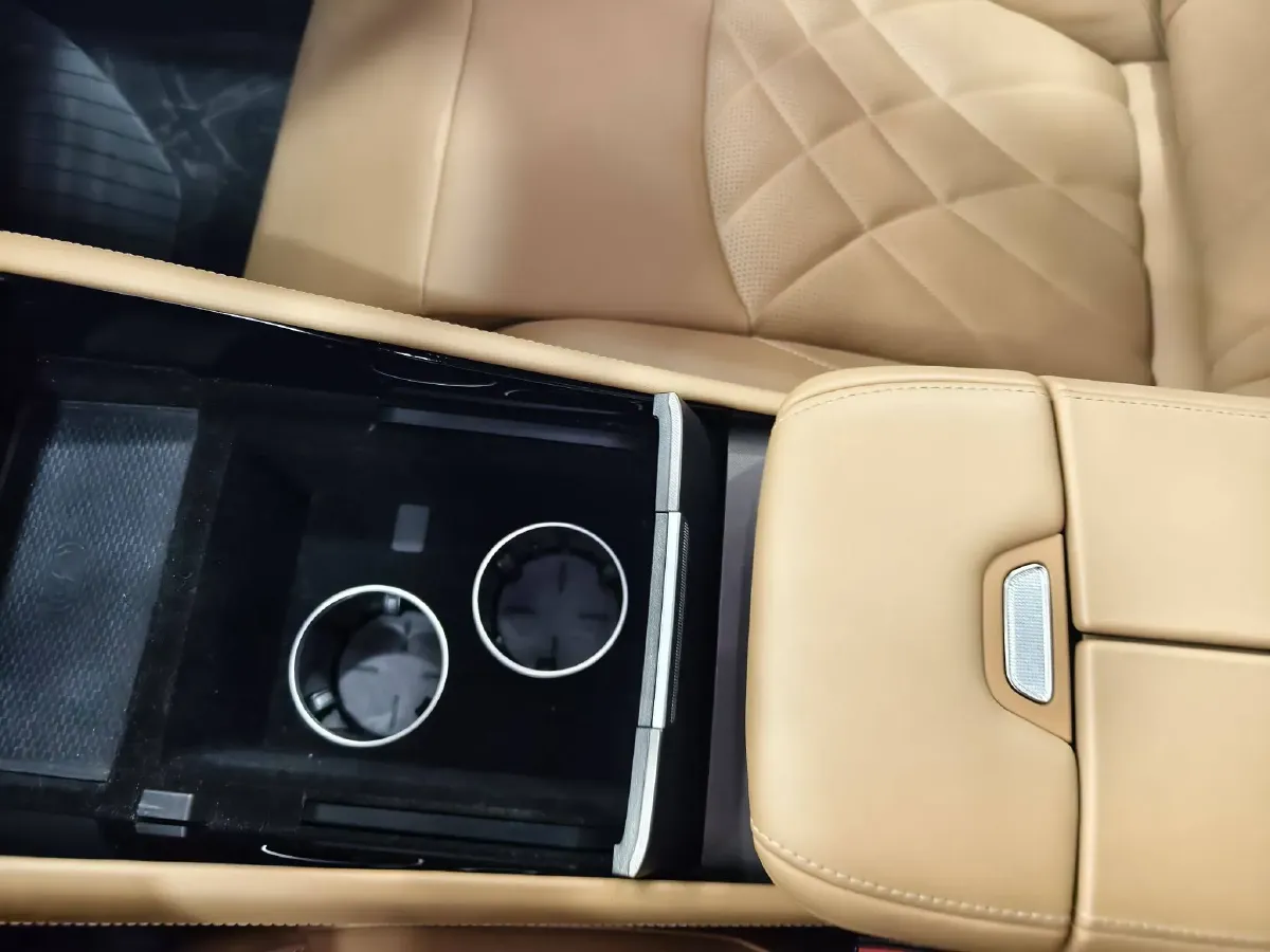 2024 Rising Auto R7 BEV 77KWH,autocango,china used car exporter,china ev exporter,chinese used car exporter,chinese used ev exporter