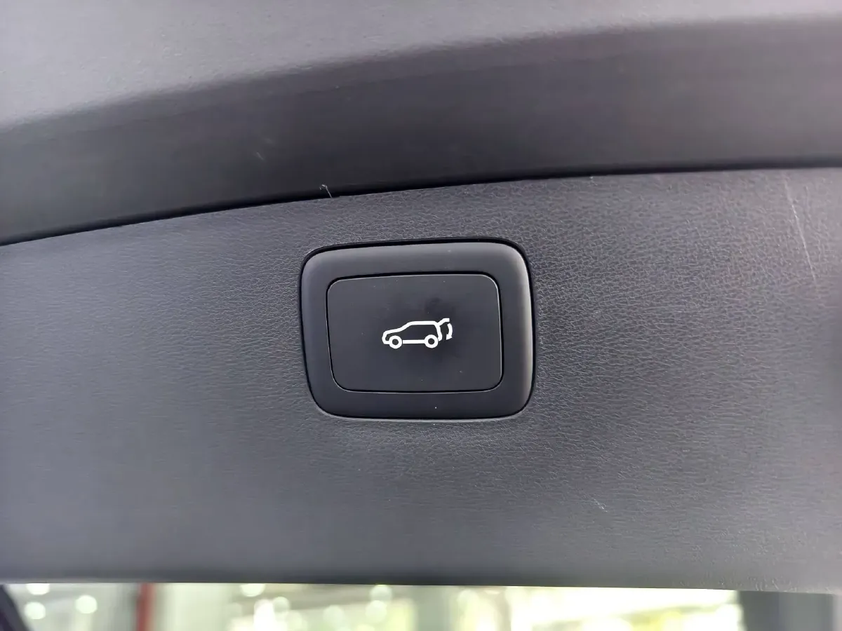 2024 Rising Auto R7 BEV 77KWH,autocango,china used car exporter,china ev exporter,chinese used car exporter,chinese used ev exporter