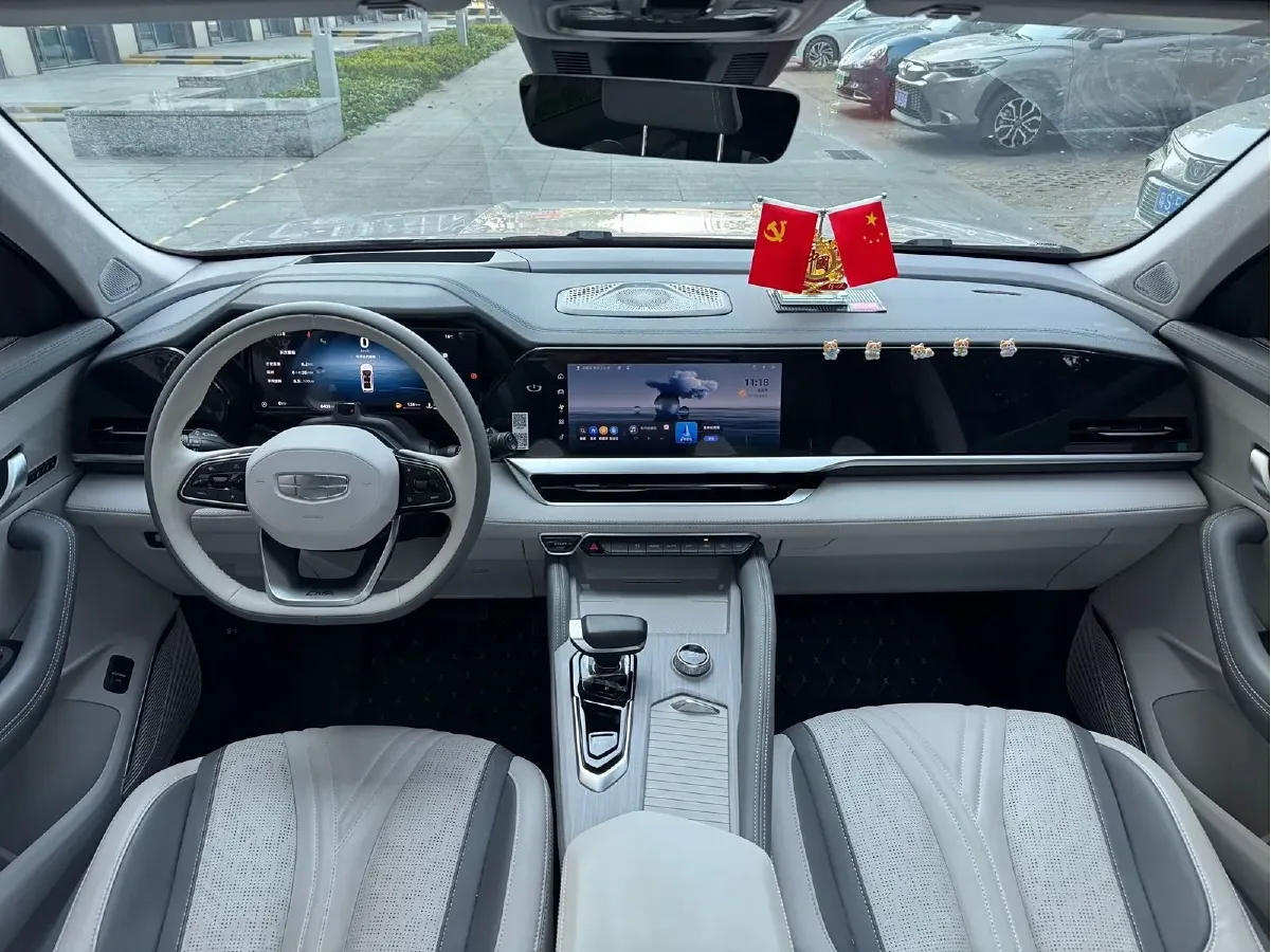 2024 Geely Monjaro 1.5T 163HP L4 3DHT Hybrid,autocango,china used car exporter,china ev exporter,chinese used car exporter,chinese used ev exporter