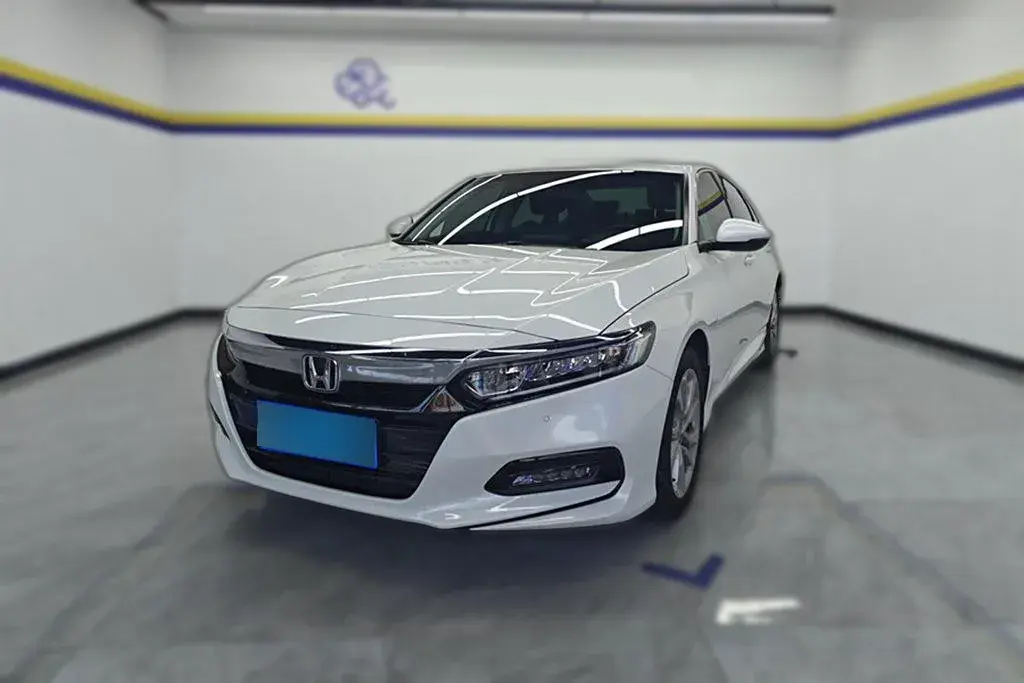 2018 Honda Accord 1.5T 194HP L4 CVT