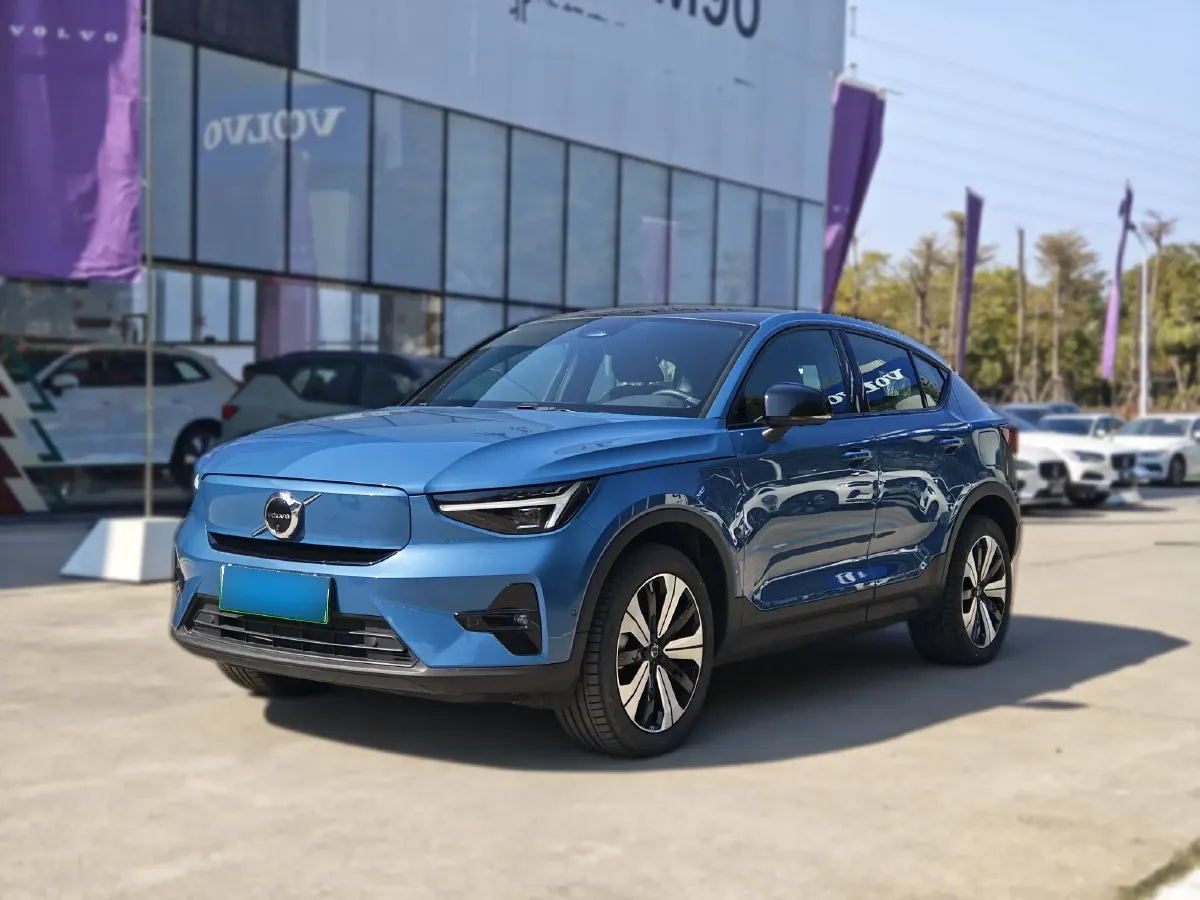 2023 Volvo C40 BEV 69KWH,autocango,china used car exporter,china ev exporter,chinese used car exporter,chinese used ev exporter