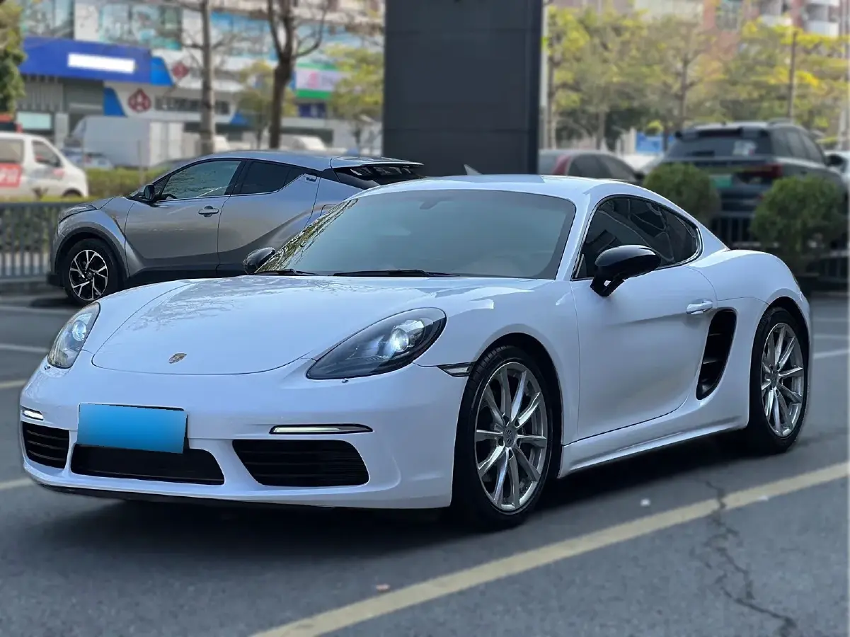 2018 Porsche 718 2.0T 250HP H4 7DCT