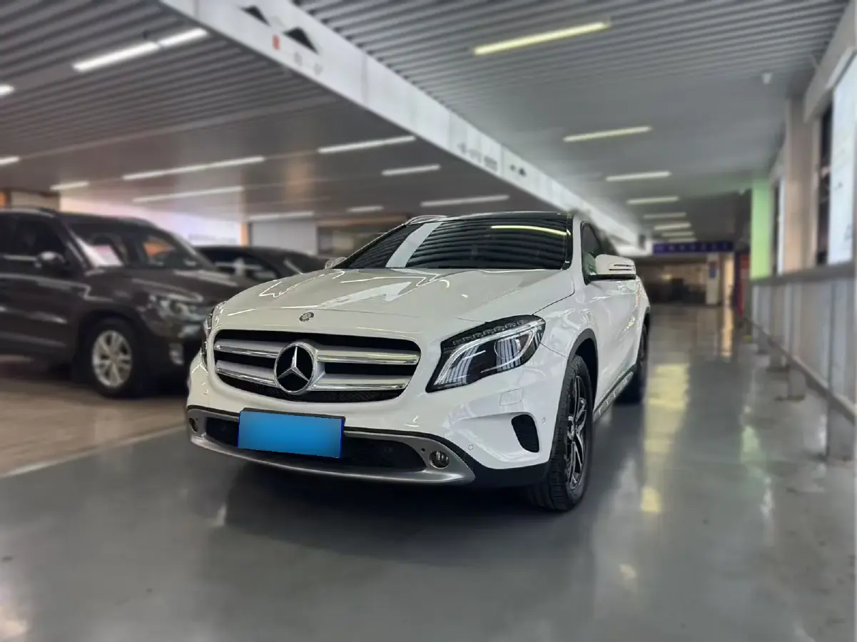 2016 Mercedes-Benz GLA Class 1.6T 156HP L4 7DCT