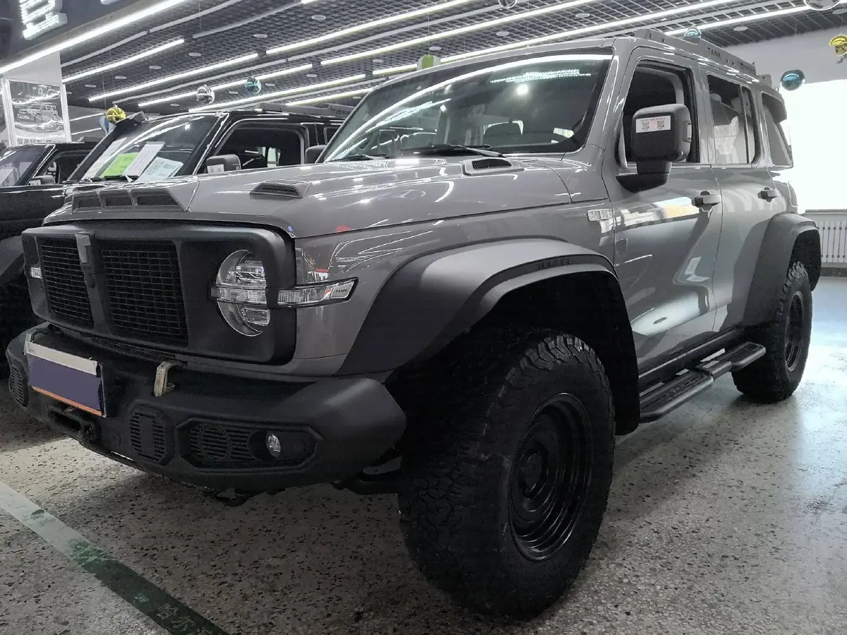 2021 Tank 300 2.0T 227HP L4 8AT