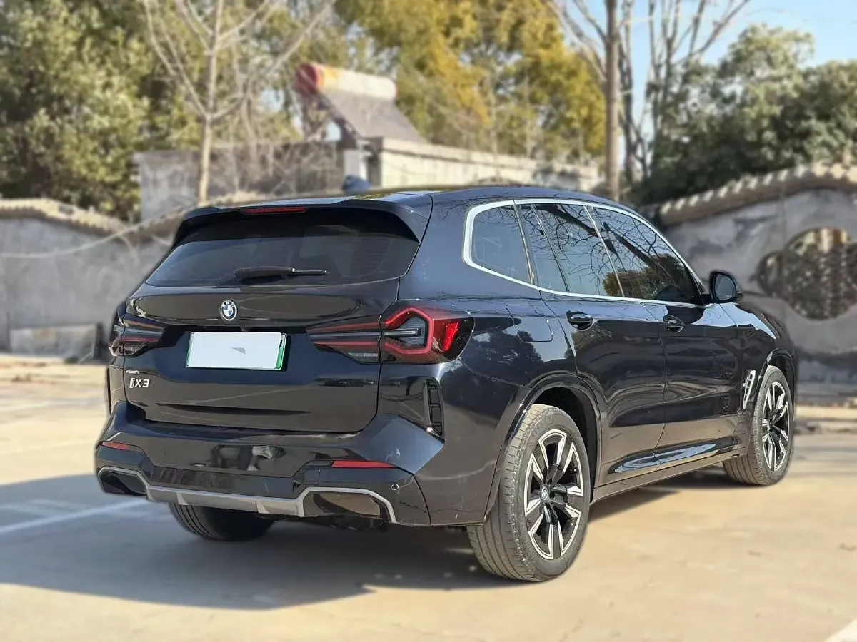 2024 BMW iX3 BEV 80KWH,autocango,china used car exporter,china ev exporter,chinese used car exporter,chinese used ev exporter