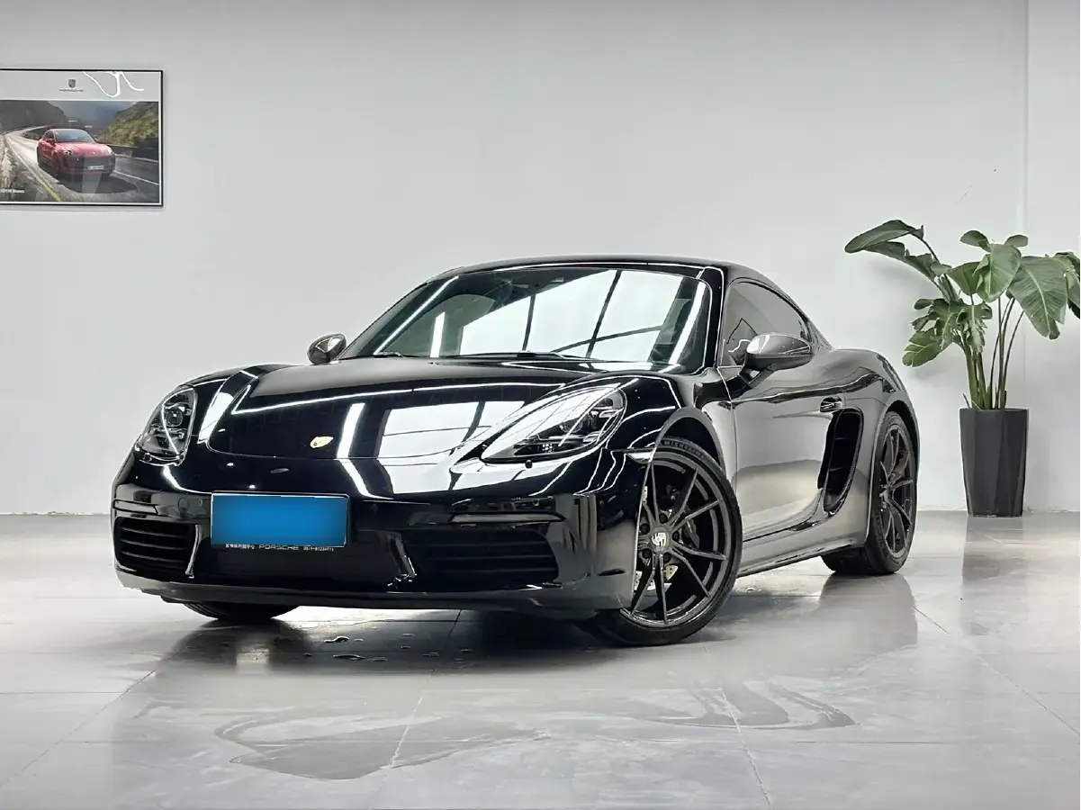 2019 Porsche 718 2.0T 300HP H4 7DCT