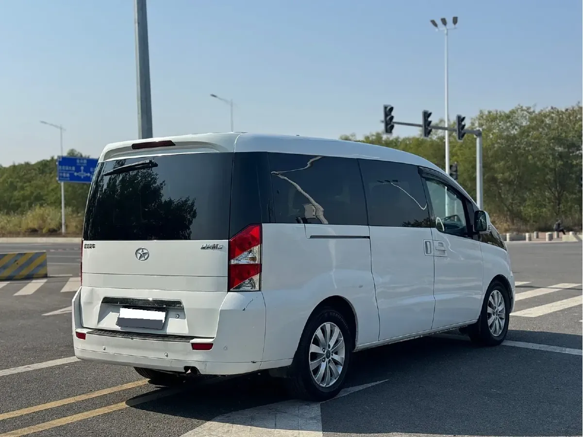 2013 JAC Refine M5 2.0T 177HP L4 6MT,autocango,china used car exporter,china ev exporter,chinese used car exporter,chinese used ev exporter