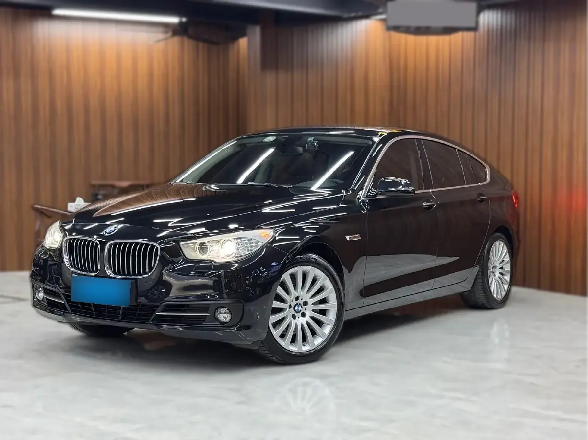 2014 BMW 5 Series GT 3.0T 306HP L6 8AT