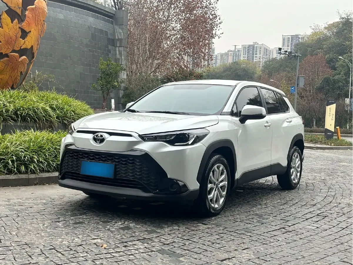 2023 Toyota Frontlander 2.0L 171HP L4 CVT