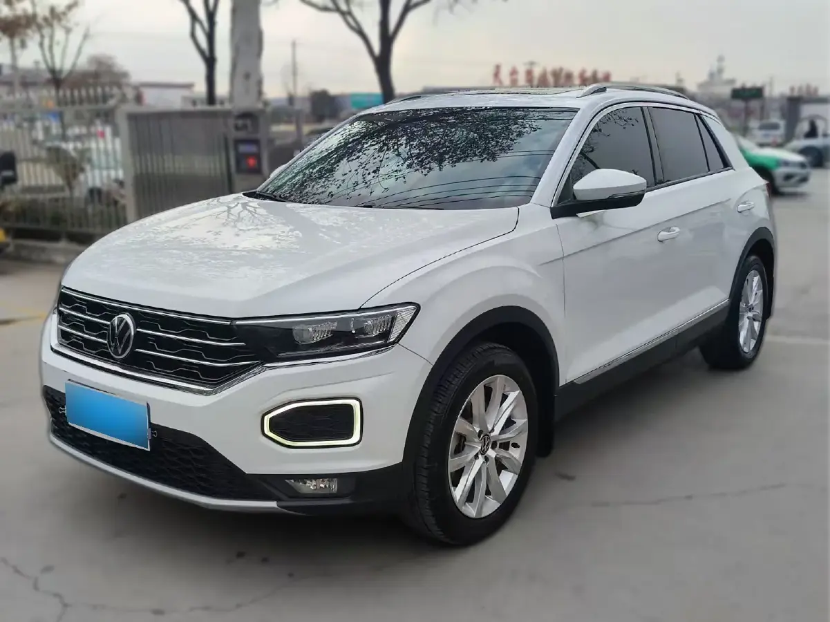 2021 Volkswagen T-Roc 1.4T 150HP L4 7DCT