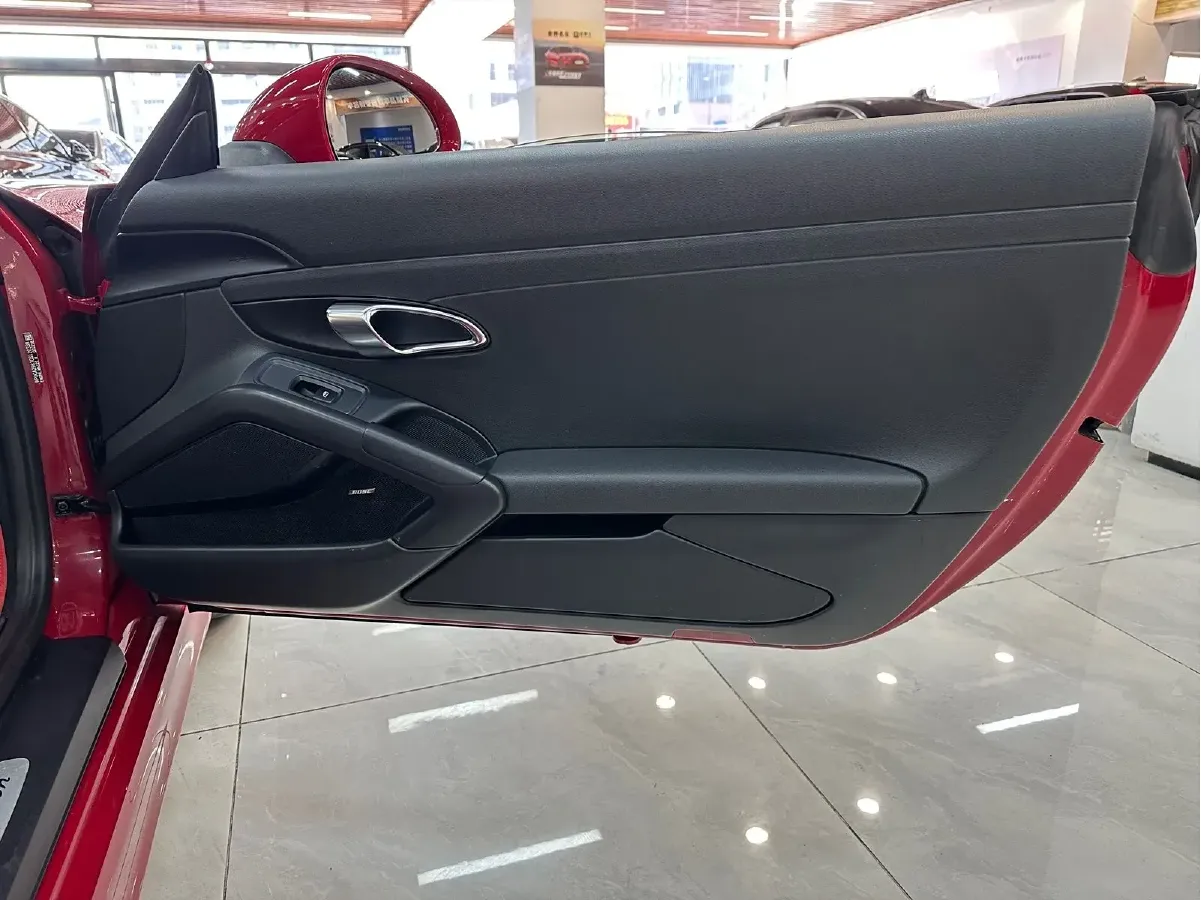 2015 Porsche Boxster 2.7L 265HP H6 7DCT,autocango,china used car exporter,china ev exporter,chinese used car exporter,chinese used ev exporter