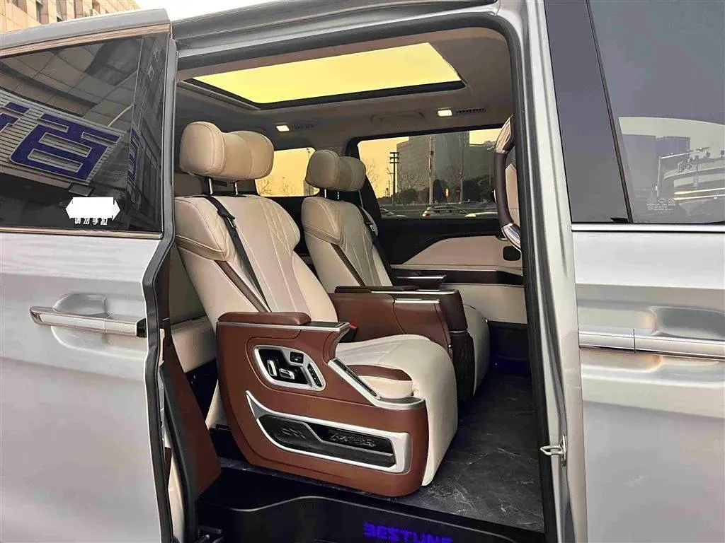 2023 Bestune M9 2.0T 252HP L4 8AT,autocango,china used car exporter,china ev exporter,chinese used car exporter,chinese used ev exporter