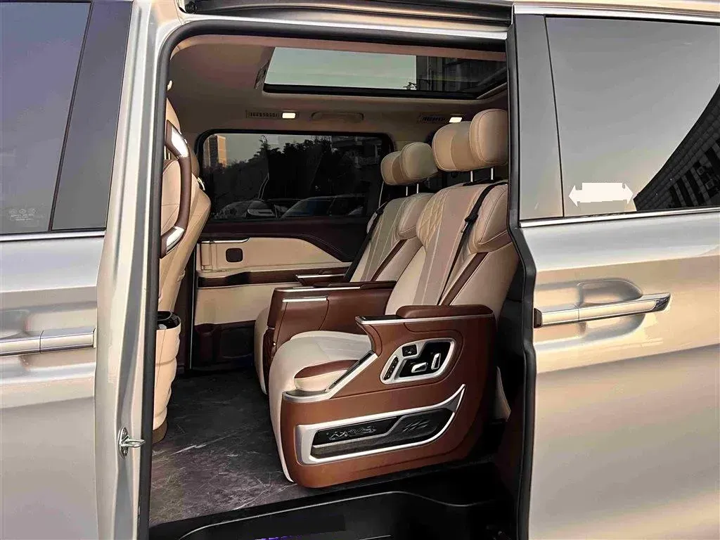 2023 Bestune M9 2.0T 252HP L4 8AT,autocango,china used car exporter,china ev exporter,chinese used car exporter,chinese used ev exporter