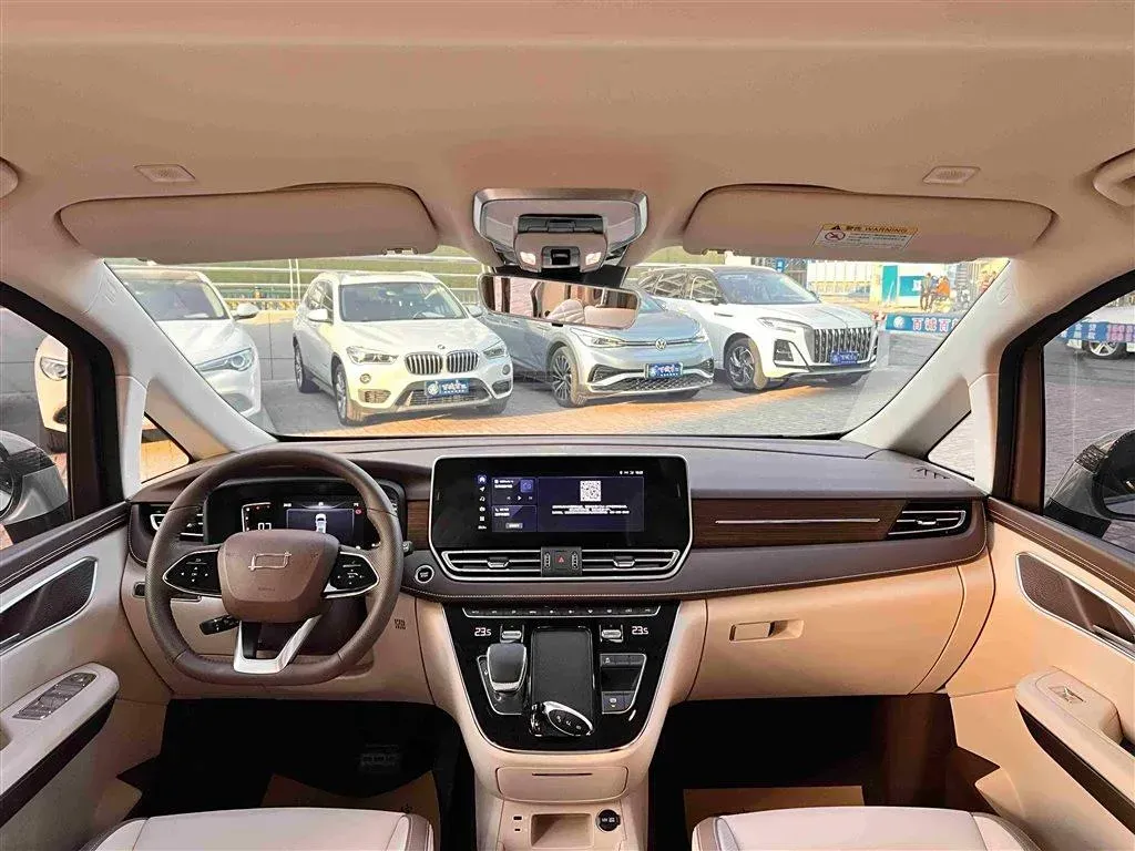 2023 Bestune M9 2.0T 252HP L4 8AT,autocango,china used car exporter,china ev exporter,chinese used car exporter,chinese used ev exporter