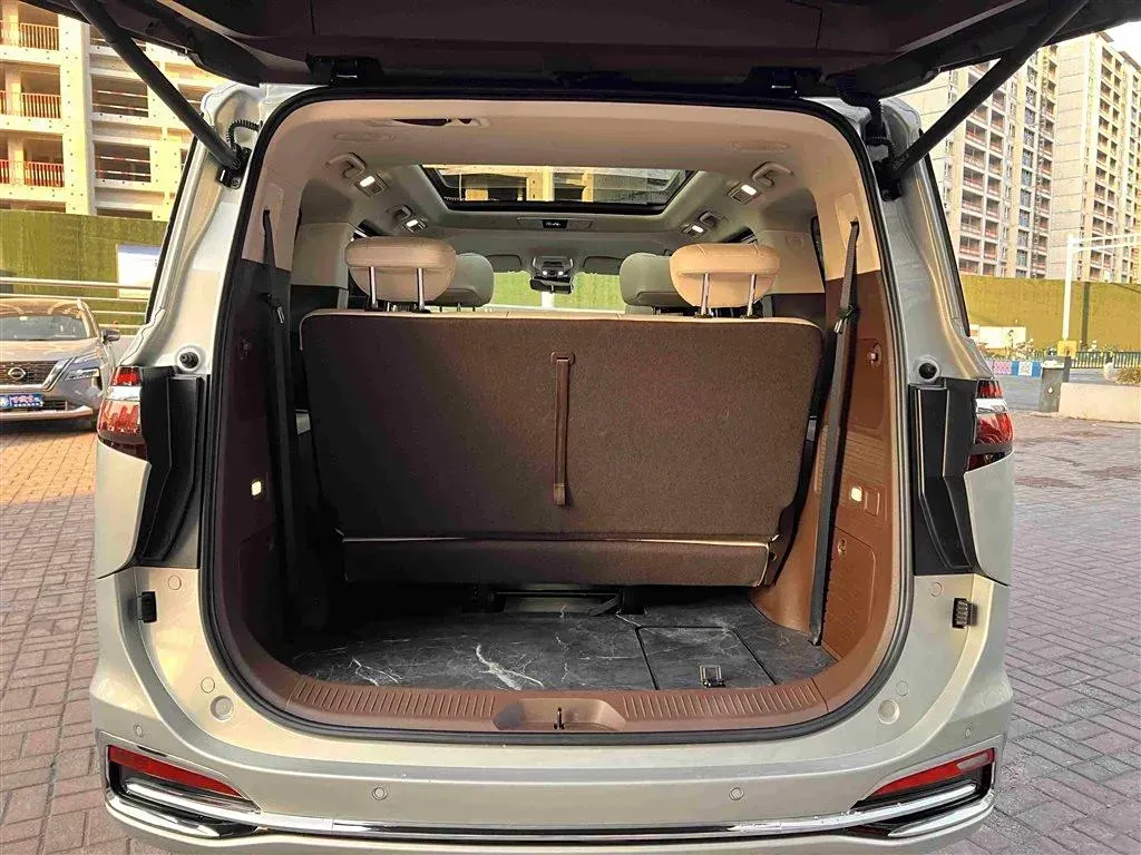 2023 Bestune M9 2.0T 252HP L4 8AT,autocango,china used car exporter,china ev exporter,chinese used car exporter,chinese used ev exporter