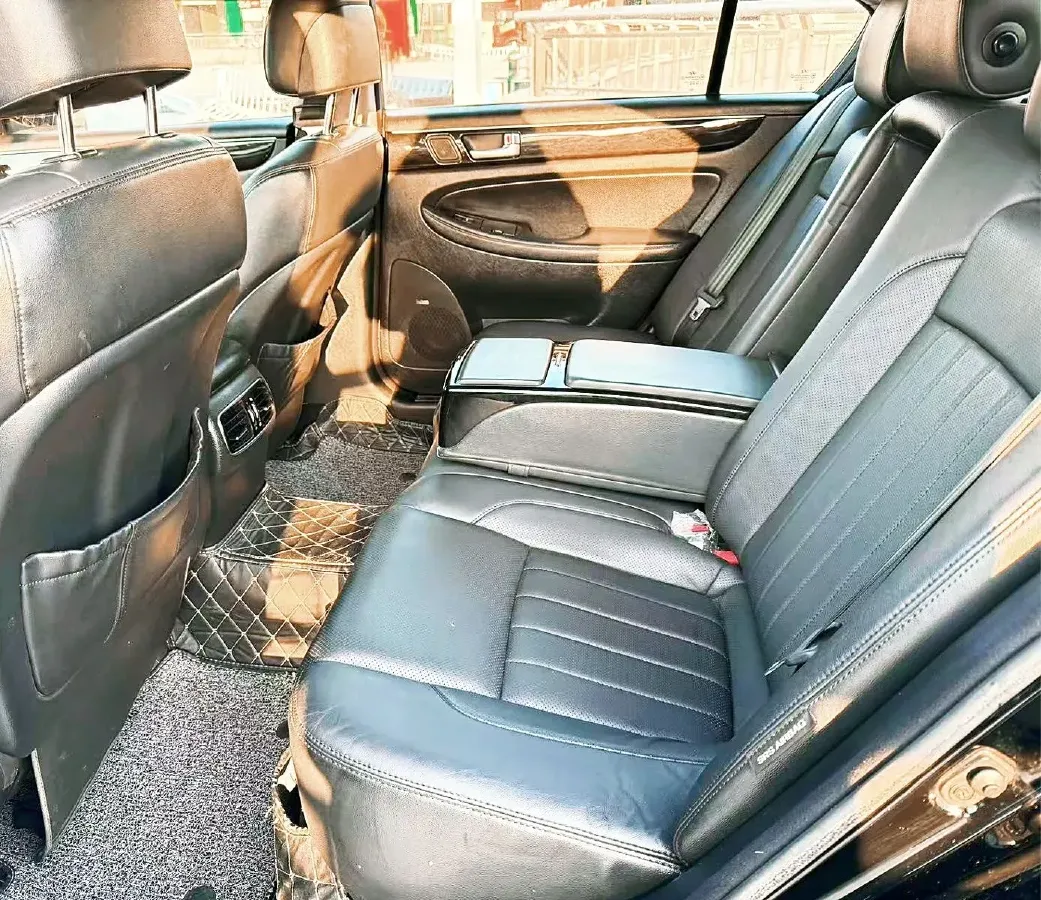 2012 Hyundai Rohens 3.0L 272HP V6 8AT,autocango,china used car exporter,china ev exporter,chinese used car exporter,chinese used ev exporter