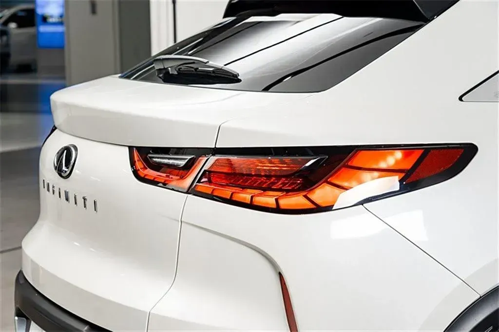 2022 Infiniti QX55 2.0T 245HP L4 CVT,autocango,china used car exporter,china ev exporter,chinese used car exporter,chinese used ev exporter